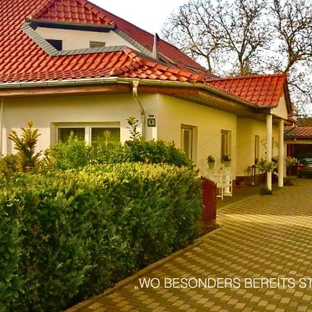 Haus Am See Бернбург Экстерьер фото